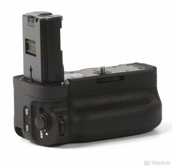 Sony VG-C3EM–bateriový grip pro A7 III/A7R III/ A9–TOP STAV - 3