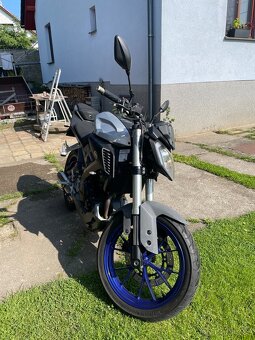Yamaha mt 125 - 3
