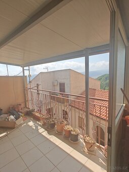 Sicílie, prodej rodinného domu 2+1 s terasou, Librizzi - 3