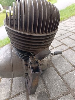 Čz 175 motor - 3