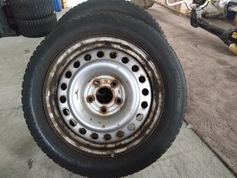 Zimní pneu 205/55 R16 - 3
