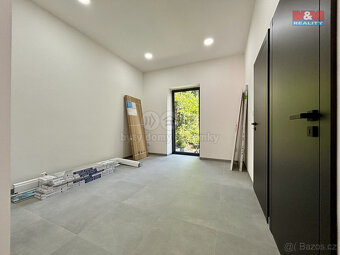 Pronájem obchod a služby, 50 m², Ostrava, ul. Poděbradova - 3