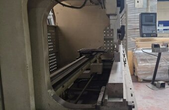 Použitý ohraňovací lis DURMA CNC HAP 30120, r. v. 2004 - 3