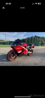 Kawasaki zx9r 2001 - 3