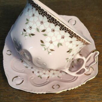 šálek růžový porcelán Chodov neobvyklý model Top stav - 3