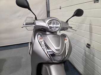 Honda SH 125i mode - 3