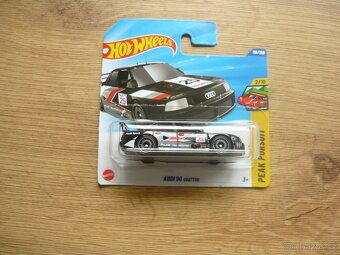 AUTÍČKA HOT WHEELS - 3