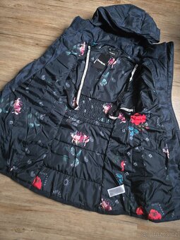 Dámska zimná bunda Desigual –model Padded Letras, veľkosť 36 - 3