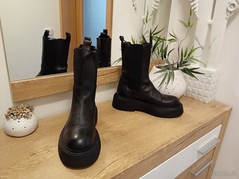 Badura dámské chelsea polokozačky vel. 39 kožené - 3