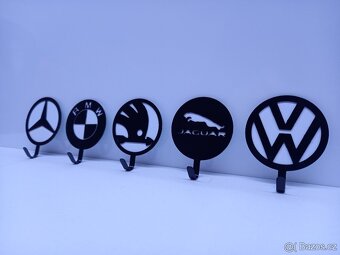 Mini věšáčky na klíče s logem 5cm - 3