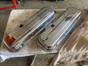 Chromovaná víka Chevy Big block V8 - 3