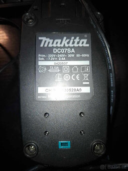 Nabíječka MAKITA DC07SA - 3