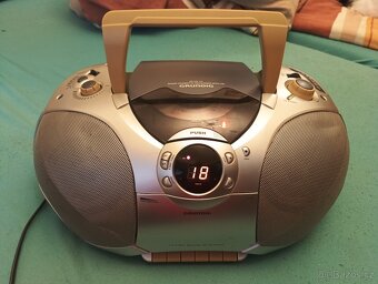 Aiwa CSD-A510,Grundig RR-640CD,Philips AW7030,JVC RC-ST1 - 3