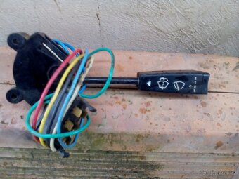 náhradní díly na škoda 105/125 - 3