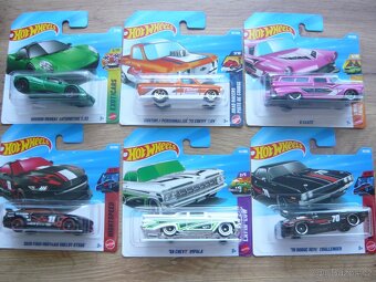 AUTÍČKA HOT WHEELS - 3