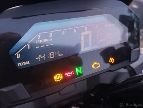 Honda NC750X 2018 ABS 35kW bílá + cestovní vybavení - 3