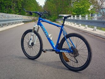 Horské kolo Giant XTC polocarbon - 3