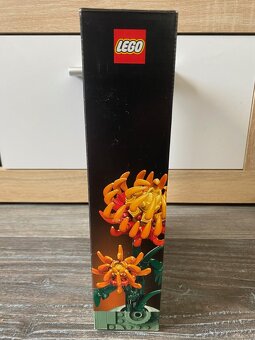 Lego Botanicals 10368 Chrysantheum - 3