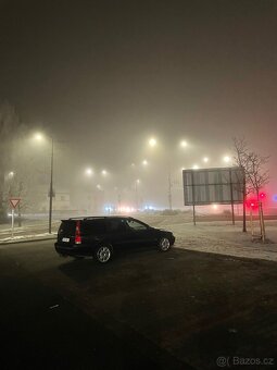Volvo V70 2.4i 123kw - 3