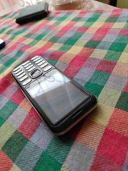 Telefon pro seniory - 3