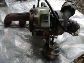 Volkswagen 2.0 TDI 103 kW BMM turbo - 3