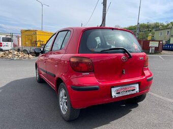 Toyota Yaris, 1,0 48kW, SERVISKA - 3