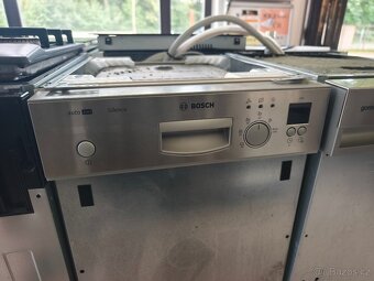 Vestavná myčka 45cm Bosch SRI55M25EU, kvalitní, servis, z6m - 3