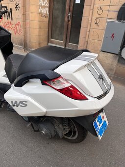 Skútr Peugeot Satelis - 3