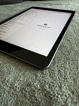 iPad 9, 64Gb Cellular - 3