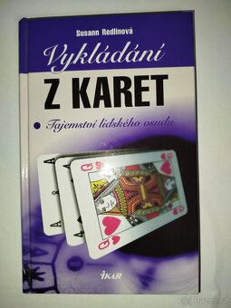 Knihy o tarotu, vykládání z karet - 3