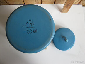 Retro plechové konvičky,stará žehlička po prababičce - 3