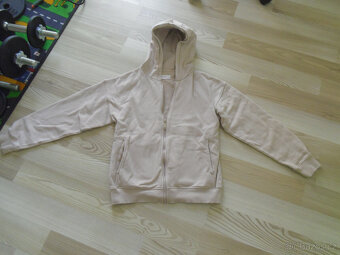 Mikina Reserved vel. 152 - 3