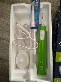 Elektrický zubní kartáček - 3