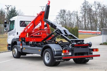 NOVÝ HÁKOVÝ NOSIČ KONTEJNERŮ HYDRAULICKÁ RUKA MERCEDES 12T - 3