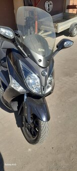 Prodám skutr Sym 125 gts i - 3
