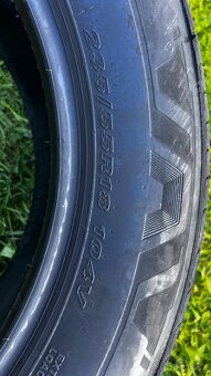 Nexen 235/55 R18 - 3