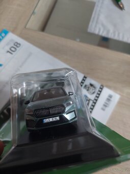 Model 1:43 Škoda Enyaq iV - 3