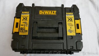 DeWalt Aku šroubovák na SÁDROKARTON DCF620D2K//NOVÝ - 3