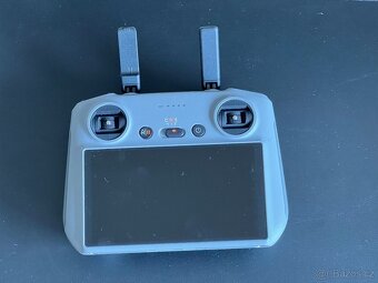 DJI Air 3 Fly More Combo (DJI RC 2) - 3