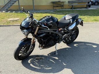 Triumph Speed Triple 1050 S, 3136 km - 3