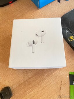 AirPody pro 2 - 3