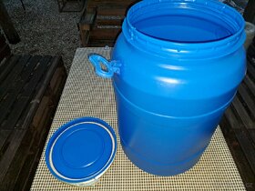 Plastové sudy 80 l - 3