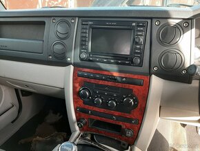 Jeep Commander - 3