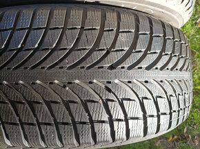 2 zimní pneumatiky Michelin 235/55/19 6mm - 3