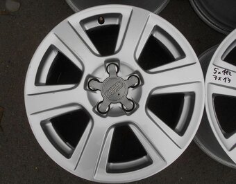 Alu disky originál Audi 17", 5x112, ET 33, šíře 7J - 3