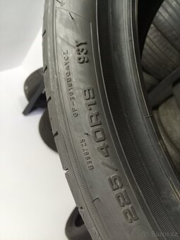 225/40 R19 XL Nové Goodyear letní Dot 25 - 3