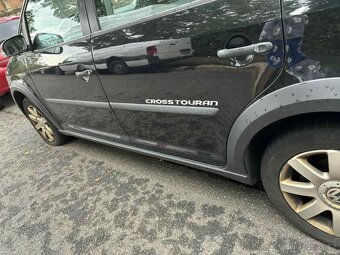 Ve Touran cross 2.0tdi 103kw 2007 rok - 3