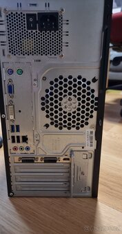 PC Fujitsu intel i5 / 8GB / SSD/ GT710 2GB - 3