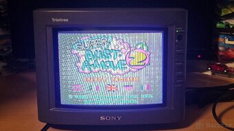 Historická retro vintage barevná TV Sony Trinitron KV-9MD1 - 3