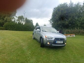 Mitsubishi ASX - 3